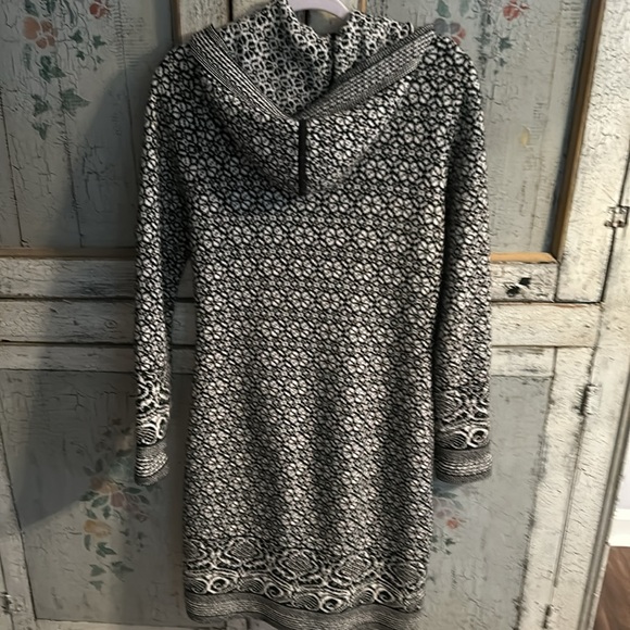 Long flower sweater - Picture 4 of 8